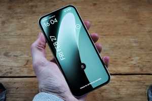 Google's March Pixel Drop just broke the Always-on Display