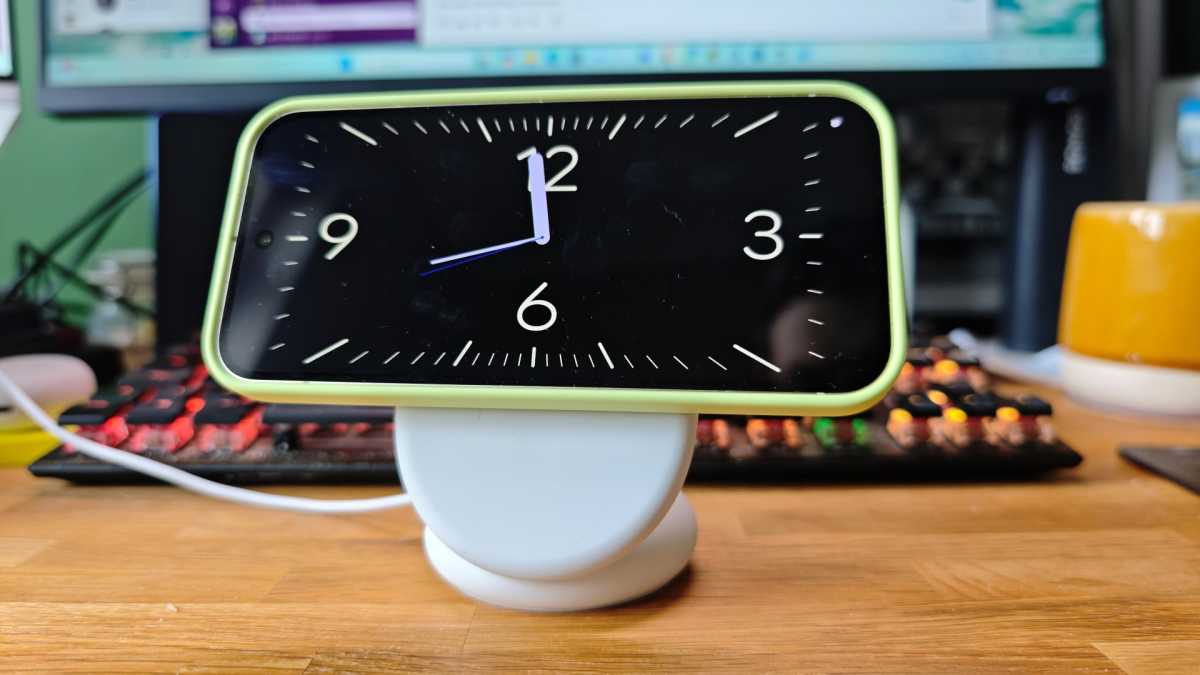 Google Pixelsnap Stand review 2