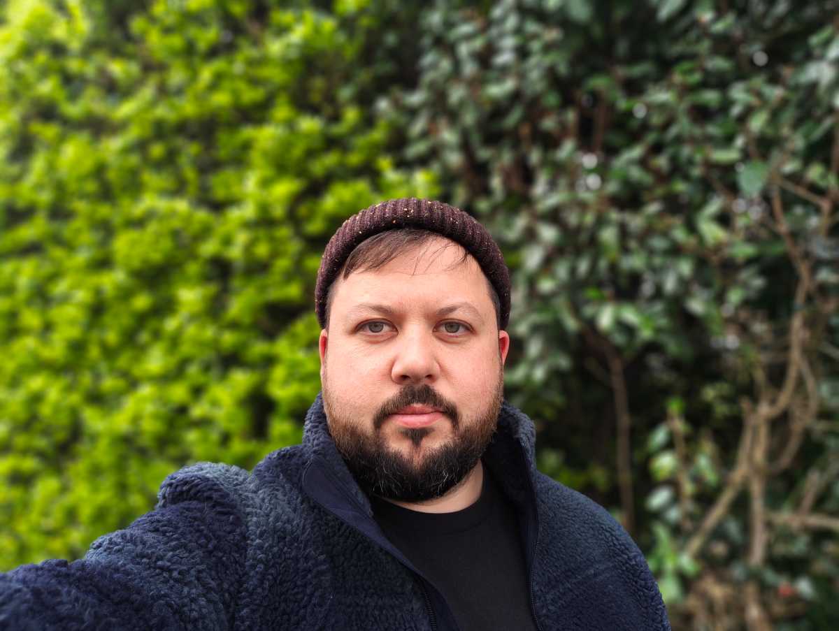 Nothing Phone 4a camera sample portrait selfie rear camera