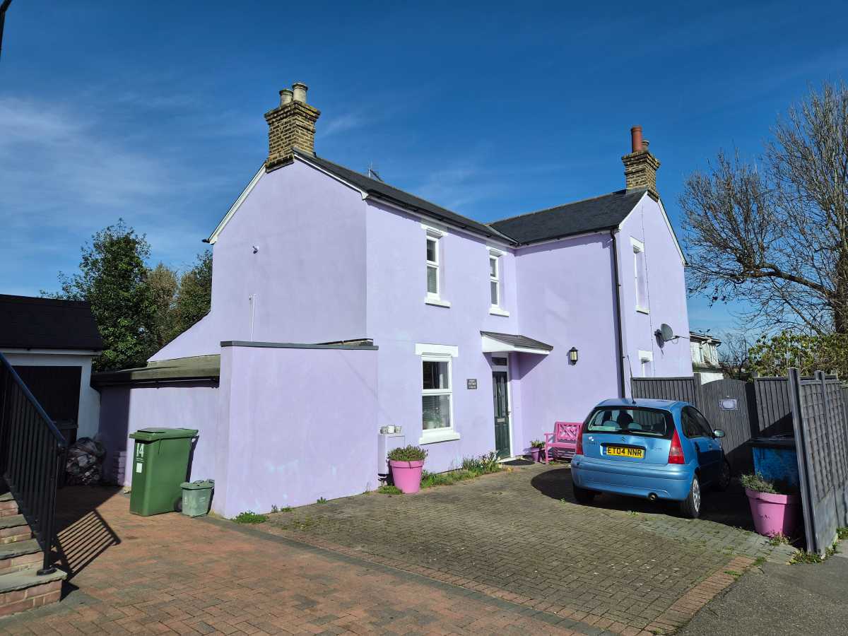 Samsung Galaxy S26 House 2