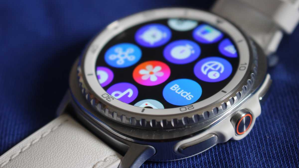 Samsung Galaxy Watch 8 Classic review running headphones